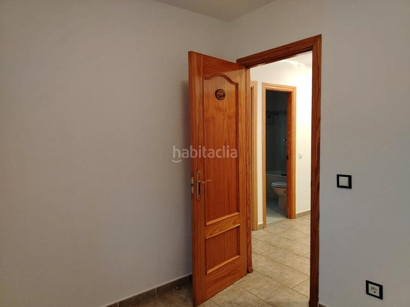 Foto ab339e23-b3e5-41f0-8184-f35de709c826. Penthouse with heating in Molar (El)