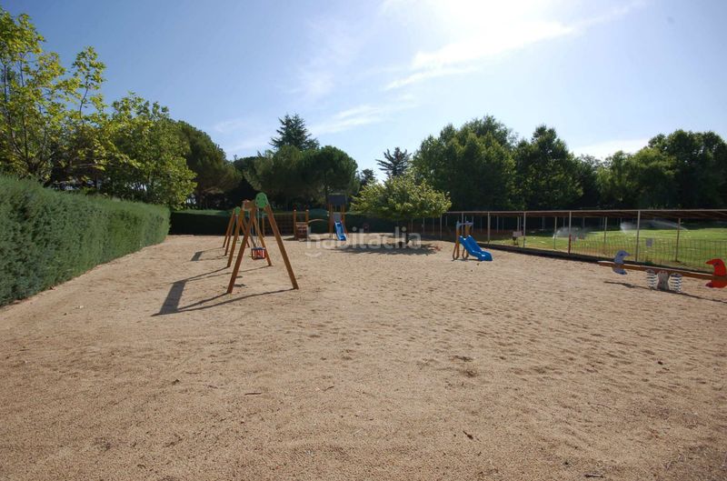 Foto 31c310fc-580e-43b8-b433-304cbb61e713. Terreny residencial a Pedrezuela