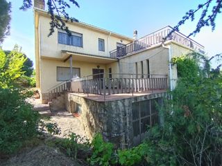 Chalet  Calle córdoba. Chalet pareado en urb. montenebro pedrezuela