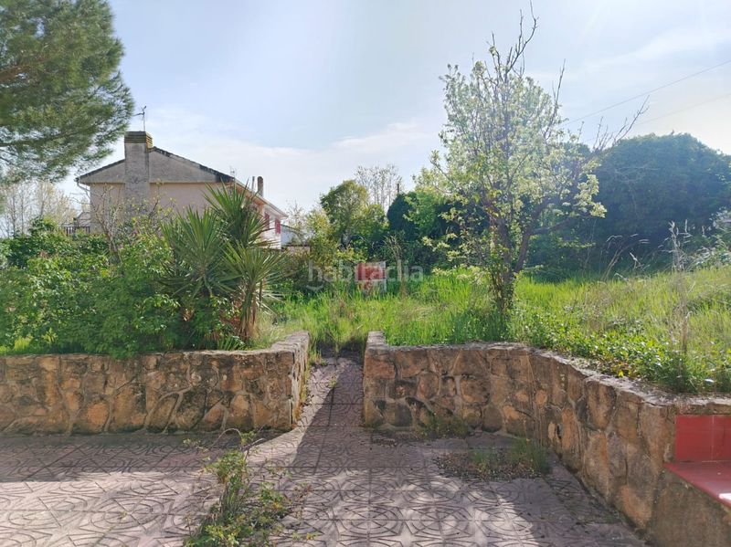 Foto a8dac85e-5452-4113-b854-f0a3244bba47. Xalet amb xemeneia calefacció aparcament piscina a Pedrezuela
