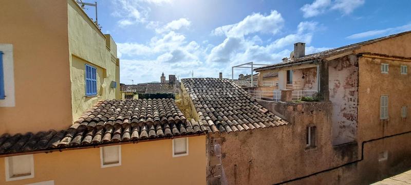 Foto e6ef1728-c070-439e-a4e5-2d625f02b152. Casa a ciutat d´Alcúdia Alcúdia