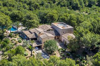 Country house in Santa Margalida Poble. Finca única en mallorca con impresionantes vistas de toda la bah
