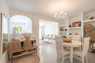 House in Son Espanyolet. Casa reformada con mucho encanto y buen gusto en palma, en una z