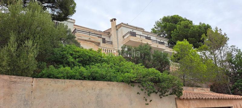Foto 16997741-593d-4853-a6e0-db9615fe27d3. Chalet  de 1988 que necesita una renovación completa o es apta para un nuevo proyecto de construcción en Calvià