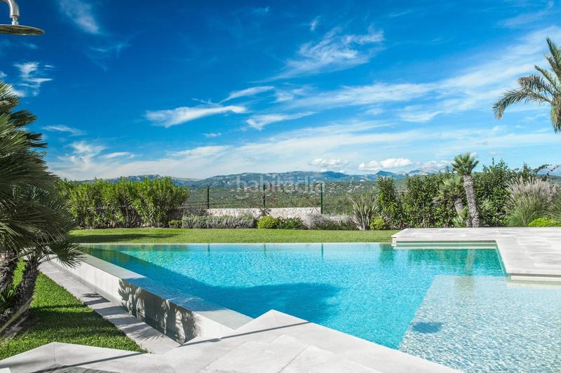 Foto 1a141c26-b277-4336-808b-bef4151e04d0. Chalet with parking pool in Son Gual Palma de Mallorca