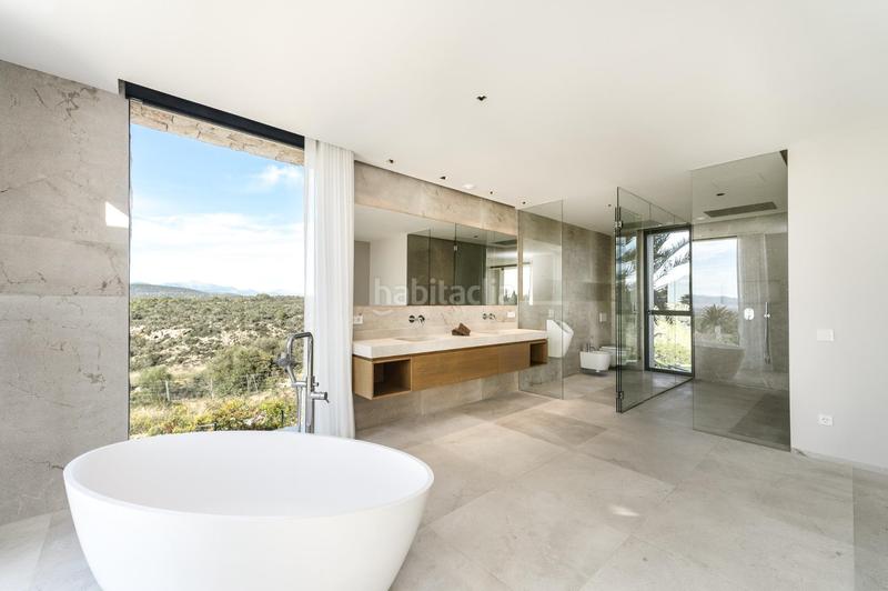 Foto 2933997f-5155-4a97-a96b-c9eef032abbb. Chalet with parking pool in Son Gual Palma de Mallorca