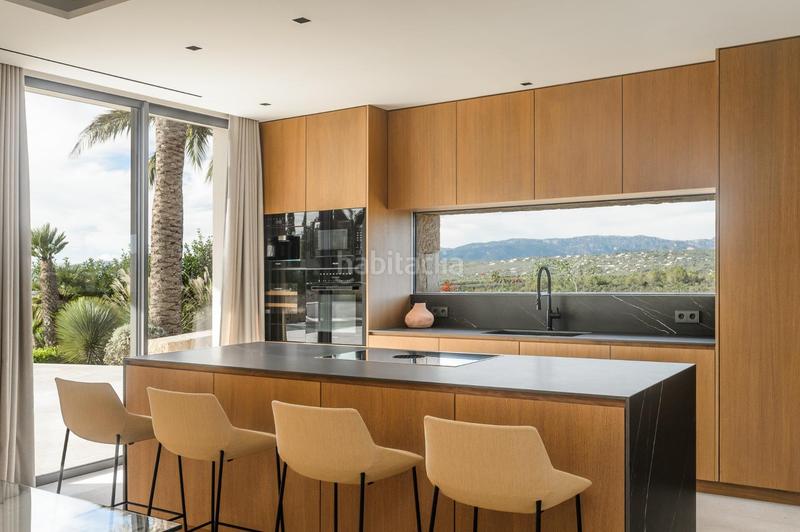 Foto 6e14db98-657c-4b3a-bba6-a06a2efae8af. Chalet with parking pool in Son Gual Palma de Mallorca