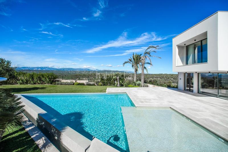 Foto b435ed53-b77c-4328-b8ac-dfd73a904c00. Chalet with parking pool in Son Gual Palma de Mallorca