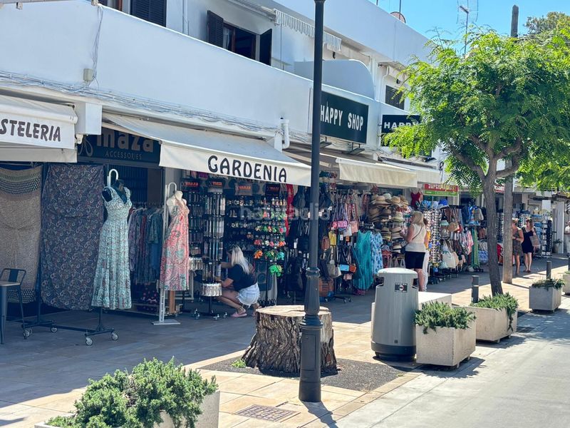 Foto 013941d6-55f2-45a9-99e3-ac74fd129f0c. Local comercial a Cala d´Or Santanyí