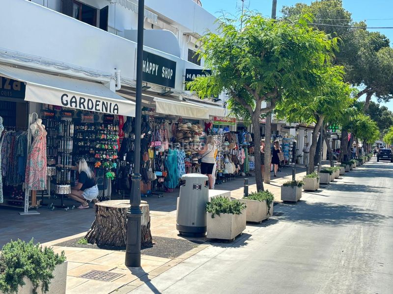 Foto fadf1cec-7eb1-4542-95b4-c4856aa369a9. Local comercial a Cala d´Or Santanyí