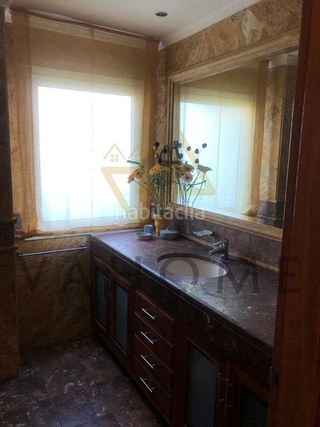 Foto ecd744c1-c8ab-42ed-9454-960acc939e59. Rent flat with heating parking pool in Puerto Banús Marbella