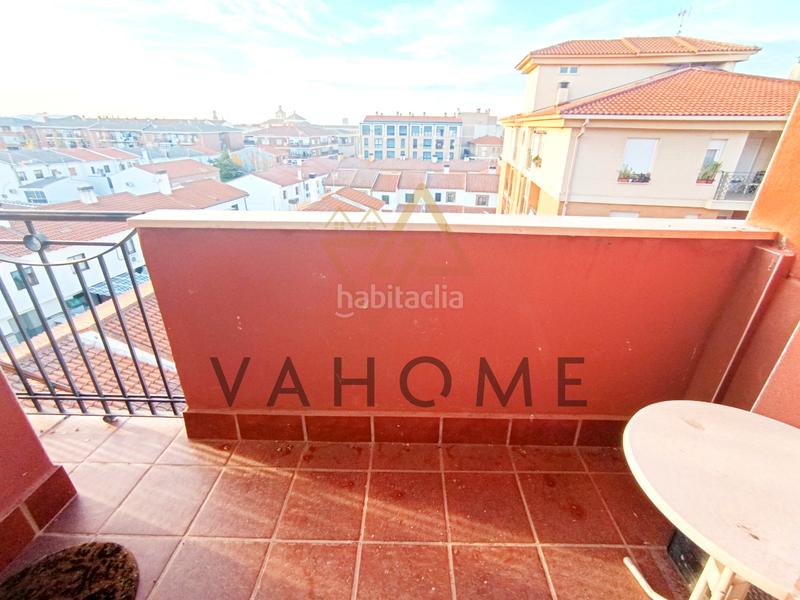 Foto 000b0be4-d294-40cc-a843-79fa6286eeda. Àtic amb calefacció aparcament a Puerta de Murcia-Colegios Ocaña