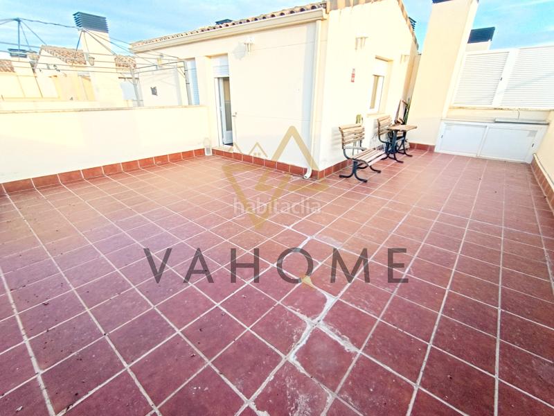 Foto 1411cd36-0676-4fb0-af70-9a6d883936fa. Àtic amb calefacció aparcament a Puerta de Murcia-Colegios Ocaña