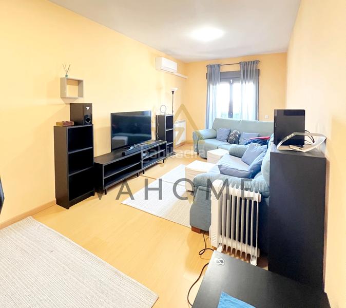 Foto 57f86e92-4429-4f98-b184-071b6f9f11a9. Dachwohnung mit heizung in Puerta de Murcia-Colegios Ocaña