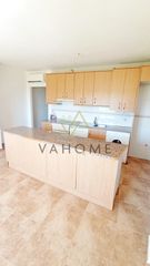 Etagenwohnung in Yeles. Vahome presenta excelente vivienda en yeles (toledo)