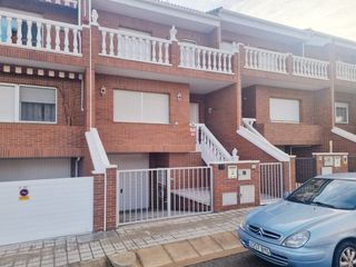 Casa adosada en Valletes - Xiribecs. Adosado en venta
