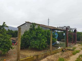 Masia a Bonavista-Lago San Lorenzo. Terreno rústico con construcción situado en la zona del tollo, e