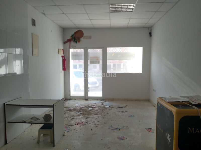 Foto c11c0574-b9e8-4a3d-97d4-72114851bc34. Local comercial a Sant Antoni Cullera