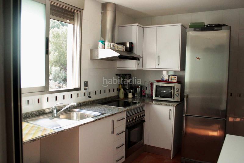 Foto aa4b9bbb-58d2-41df-96ea-955f164df385. Casa a schiera con parcheggio in El Faro Cullera