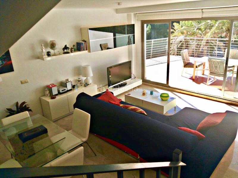 Foto d4c7ce14-ff22-41d8-8b18-d23b659cc305. Casa a schiera con parcheggio in El Faro Cullera