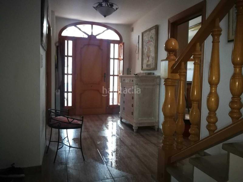 Foto 9d45a1c7-9a8a-40e0-a31a-148032476790. Chalet amplio chalet de 318m. se distribuye en 4 dormitorios, baño, aseo, salón, cocina. cuenta también con plaza de parking en en Favara