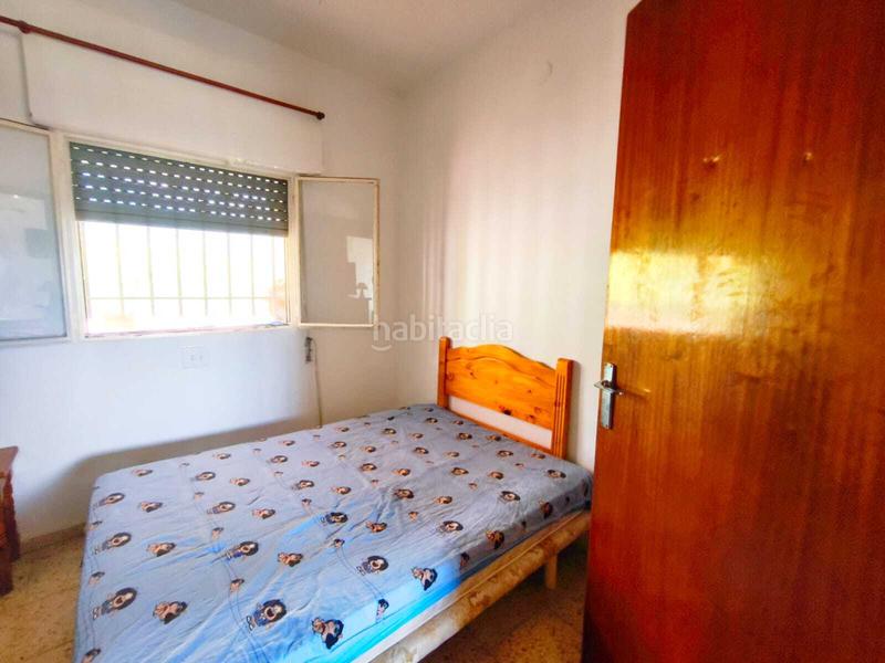 Foto 38d05b00-67db-4c03-afba-36fa3e89c49f. Casa adossada amb aparcament a Llaurí