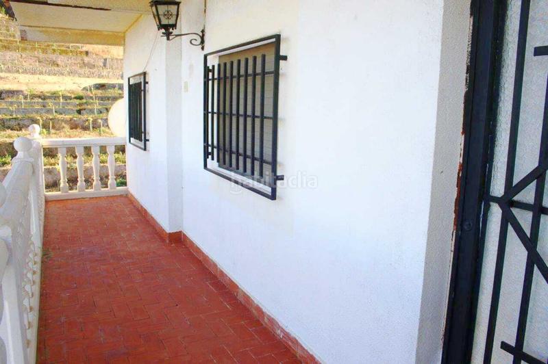 Foto 4c943853-8848-4cb5-9c41-ba1207a78ebd. Casa adossada amb aparcament a Llaurí