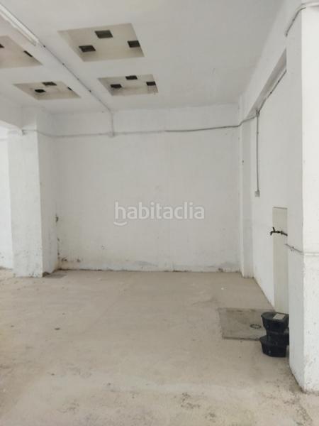 Foto 9ee7d412-8dd7-4ef4-a5b8-a3d188052f30. Lloguer local comercial a pueblo de Cullera Cullera