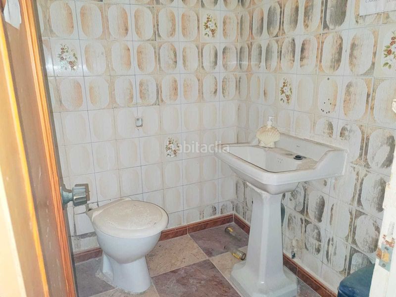 Foto a10239cc-4991-44ef-a12c-84c39151fa49. Local comercial a El Faro Cullera