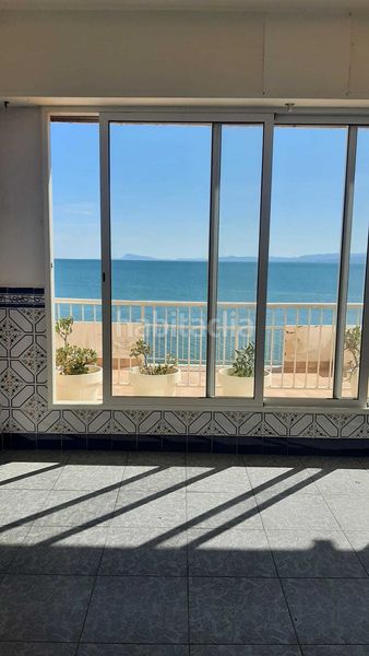Foto 4b61691b-8008-4c8a-b9b3-10ccc3e51781. Local comercial a El Faro Cullera