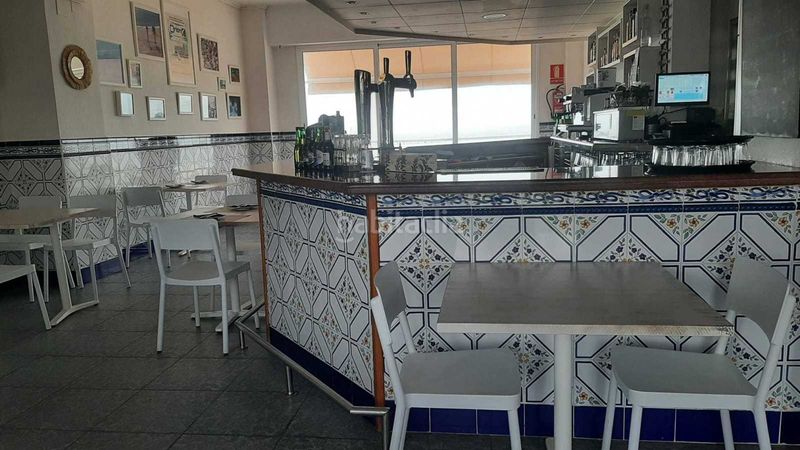 Foto 93ec395f-fe23-41c0-86f9-f6b9d52fb882. Local comercial a El Faro Cullera