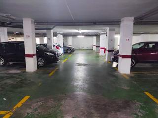 Aparcament cotxe a El Faro. Plaza de garaje ubicada en zona faro de cullera, cerca de la pla