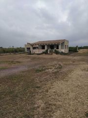 Masia en Sueca. Terreno situado en partida campanar de sueca, con 2492 metros cu