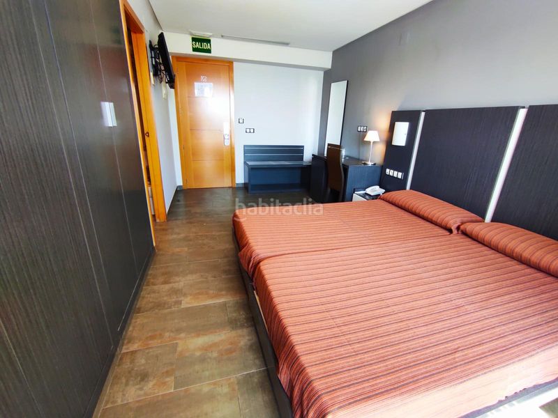 Foto 57ef145b-03bc-46b1-aa65-31c77b2cd80e. Edificio in El Faro Cullera