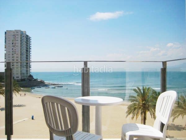 Foto a9f80c8d-86d5-4c6f-96aa-ebb3ac86d58a. Edificio in El Faro Cullera