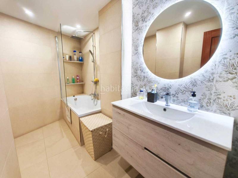 Foto f4cf116a-644d-4d5e-8322-480f8017bbe8. Pis a pueblo de Cullera Cullera