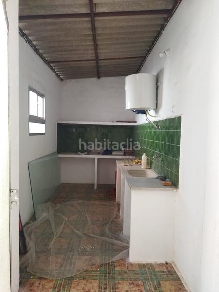 Foto 06bf4dde-6fa2-45d0-841f-3a71d97bede6. Local commercial dans Favara