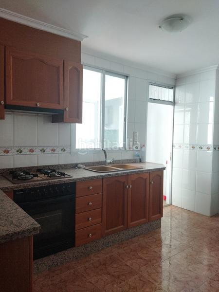 Foto 52227972-a166-404b-b537-5e536716b3c2. Local commercial dans Favara