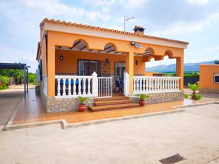 Masia a Bulevar del Xúquer. Preciosa casa de campo situada en la zona baló en cullera, una z