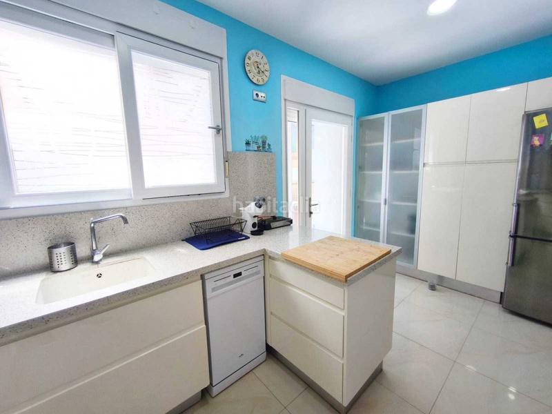 Foto 39188fe4-30f9-4664-8bc7-e082d1503dfe. Reihenhaus mit heizung parking in Bulevar del Xúquer Cullera