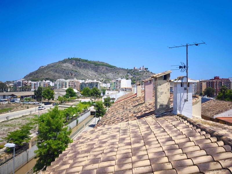 Foto 3f85607f-88c9-47ed-9097-dbb04c77c7d1. Reihenhaus mit heizung parking in Bulevar del Xúquer Cullera