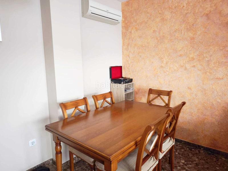 Foto ab3780f6-b385-4378-8eec-5df2735d40e3. Piso se vende amplio piso , ubicado en una zona con excelente acceso desde la carretera principal y perfectamente comunicado co en Sueca