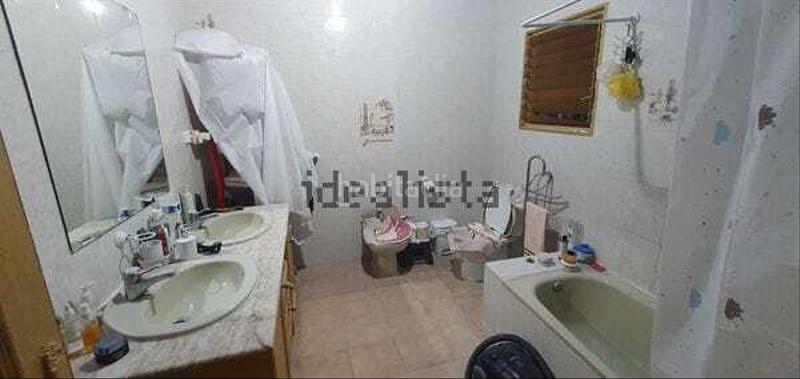 Foto c9bed775-77e6-4736-9413-5179dc597072. Locale commerciale in Favara