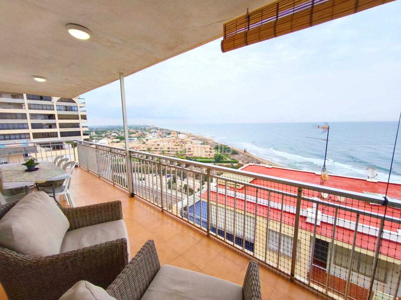 Foto d886116a-b9b1-40cc-a393-cff0d50ce0d1. Rent flat in El Faro Cullera