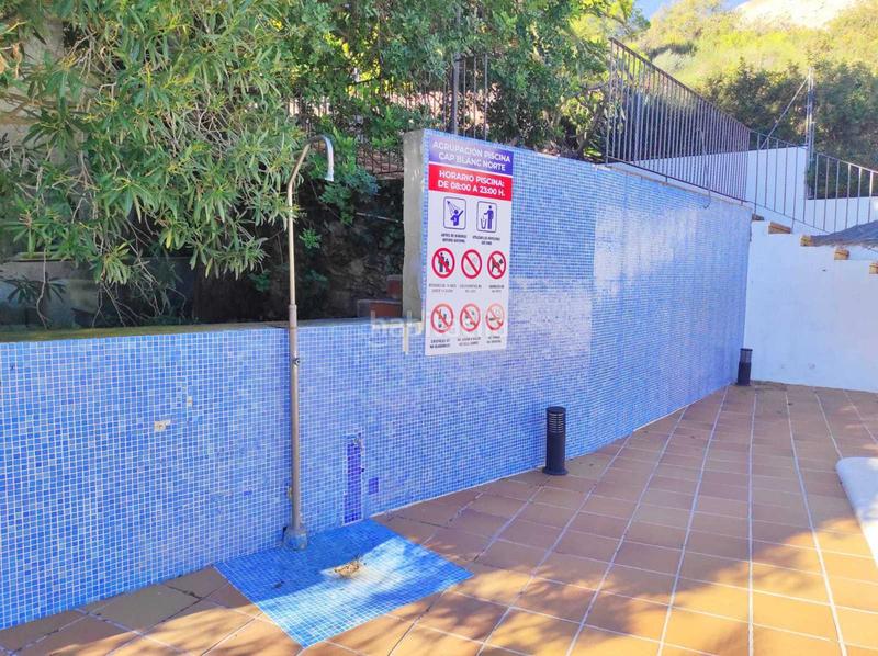 Foto 8dd2a495-1c20-4d55-9639-fec44aa1ea26. Alquiler piso apartamento situado en la urbanización cap blanc, una de las urbanizaciones mas preciosas, con un entorno natural y bien ubicada c en Cullera