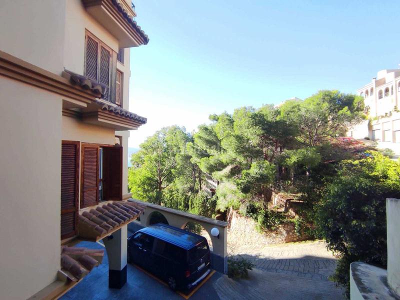 Foto d839ee53-ac54-477d-a994-ed6e5d5a8e05. Alquiler piso apartamento situado en la urbanización cap blanc, una de las urbanizaciones mas preciosas, con un entorno natural y bien ubicada c en Cullera