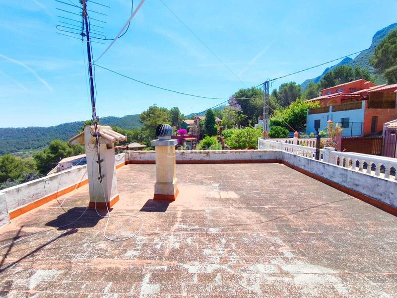Foto 7639c764-e7c2-4454-ab55-6ff91b19ded0. Chalet avec piscine dans Llaurí