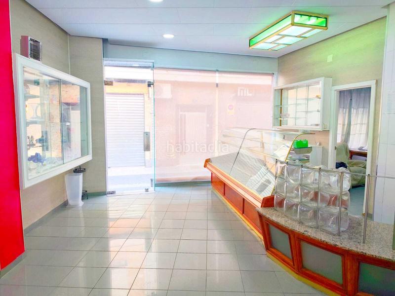 Foto df81f1fe-c923-4f65-8830-d3906da287a4. Geschäftsraum in pueblo de Cullera Cullera