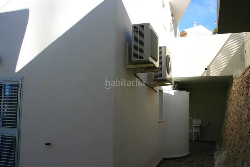 Foto c555612d-4719-41c0-8d62-5d7d72f2df92. Chalet con parcheggio piscina in El Faro Cullera