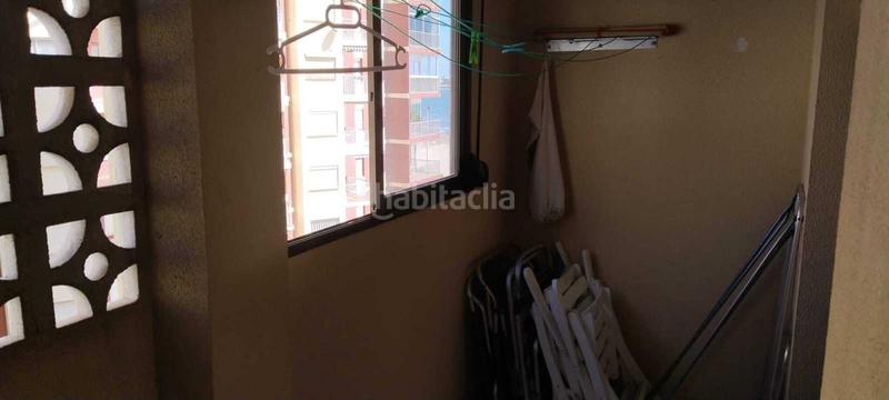 Foto 90c64b7d-f130-43cb-a7cd-5ce9ded634ea. Piso situado a primera linea de mar, en el mismo paseo marítimo a la orilla del mar, encontramos este apartamento con el que disfrutar en Cullera